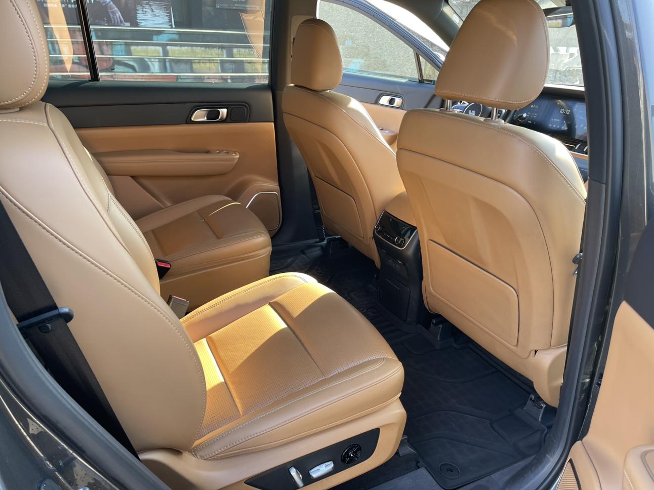 Lixiang (Li Auto) One 2022 thumb 11