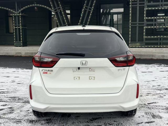 Honda Fit Shuttle 2021 thumb 2