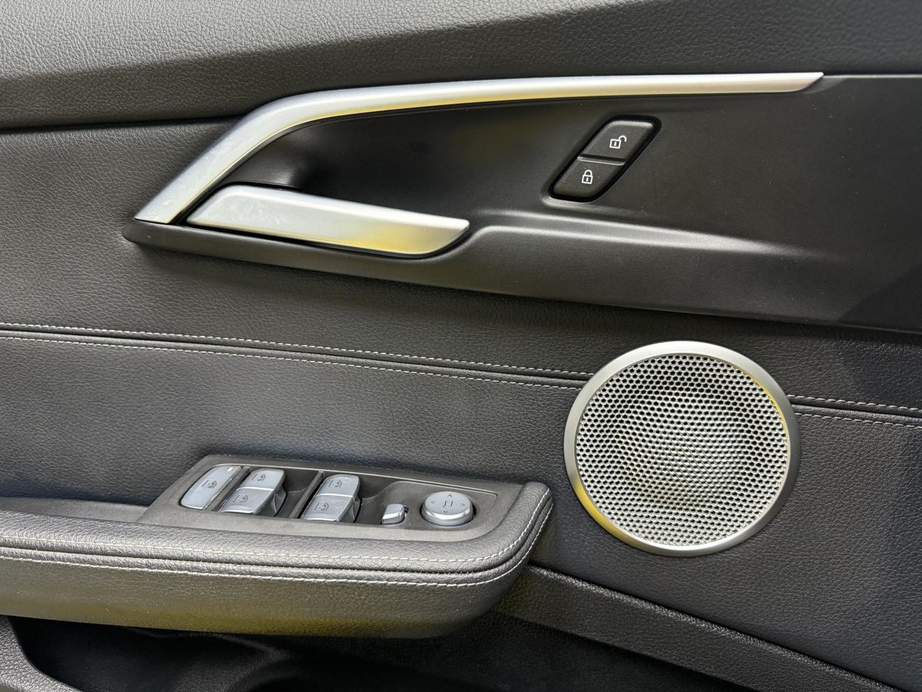 BMW 1 серии 2021 thumb 8