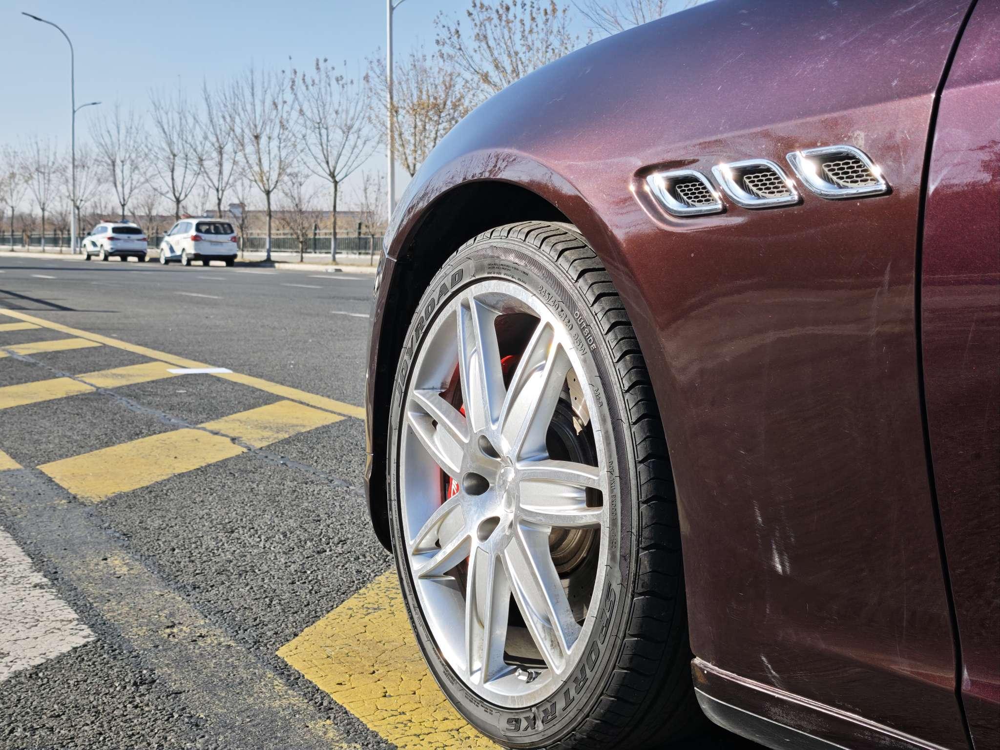 Maserati Ghibli 2014 thumb 5