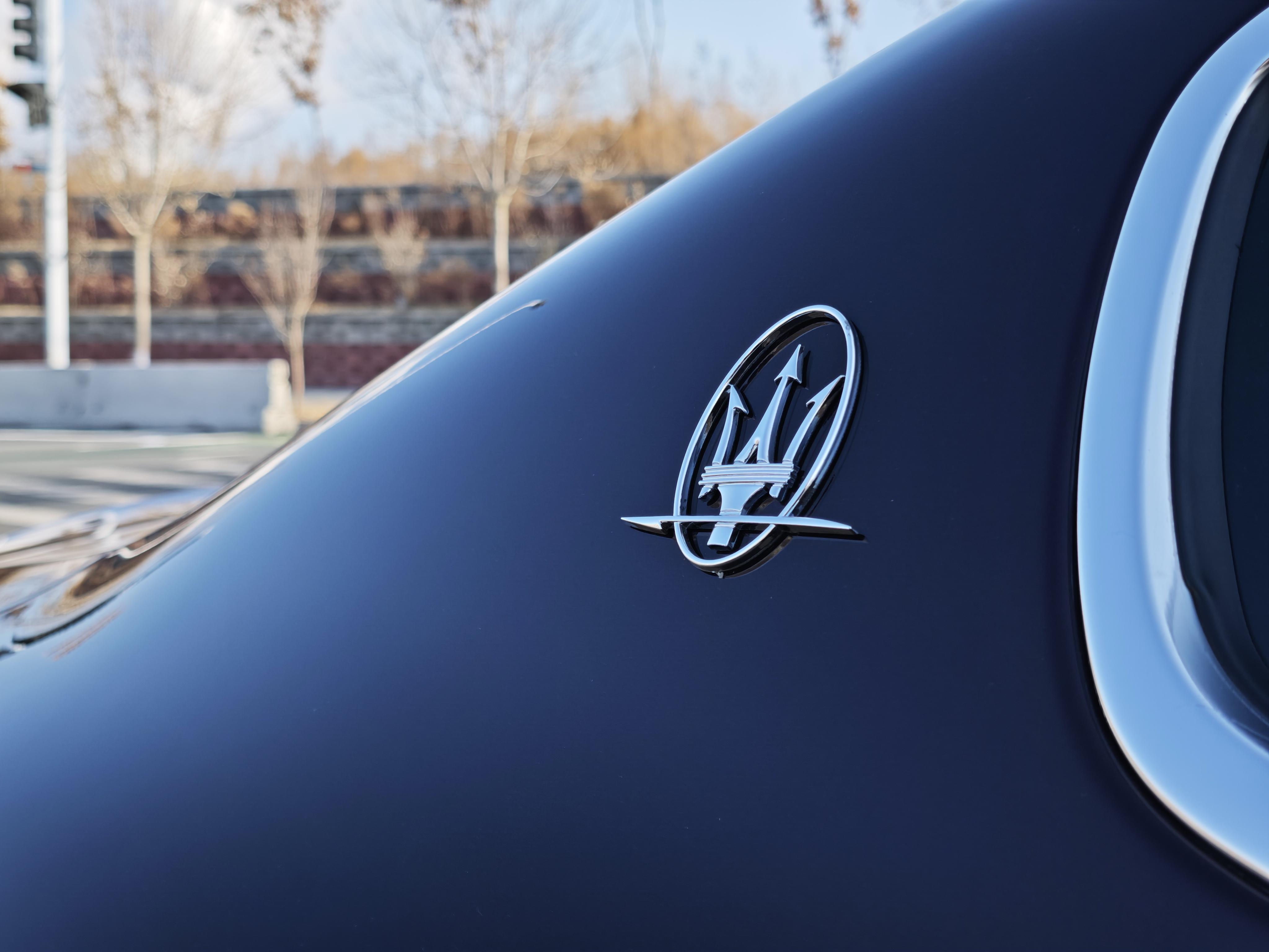 Maserati Ghibli 2014 thumb 8