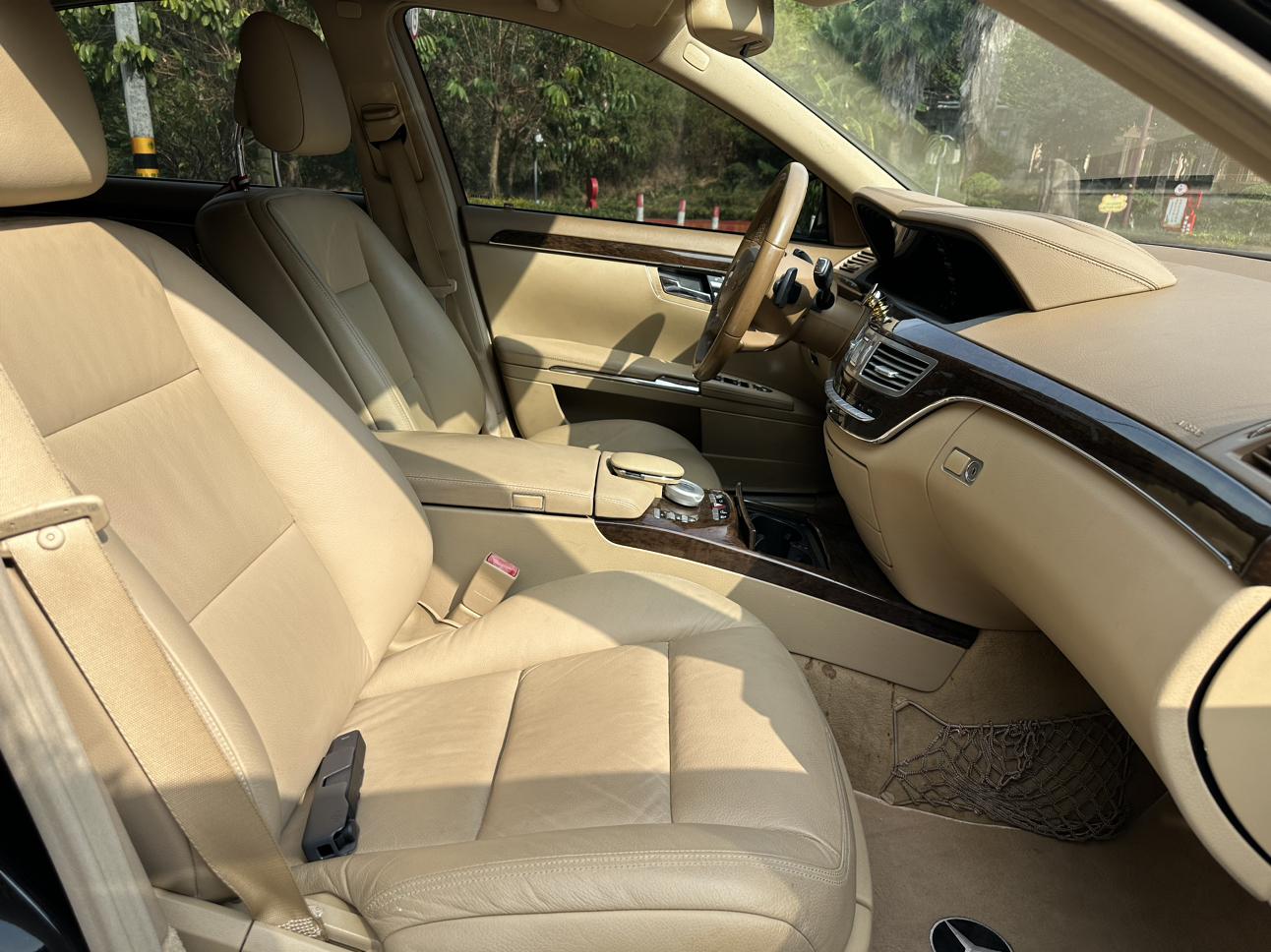 Mercedes-Benz S-Class 2013 thumb 10