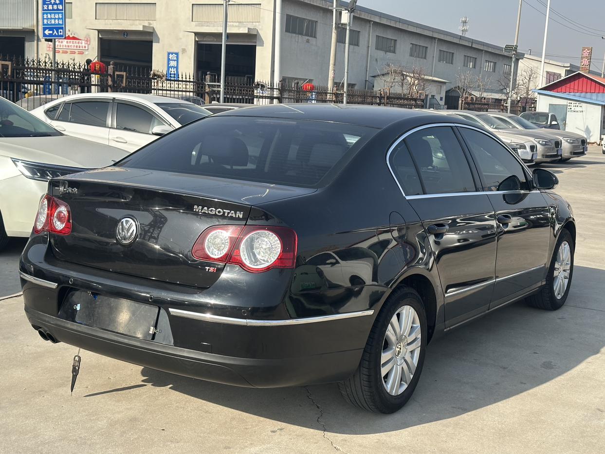 Volkswagen Magotan 2011 thumb 3