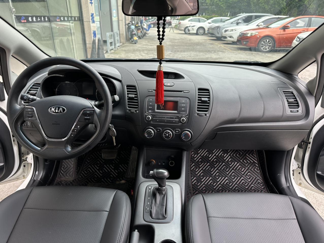 Kia K3 2015 thumb 8