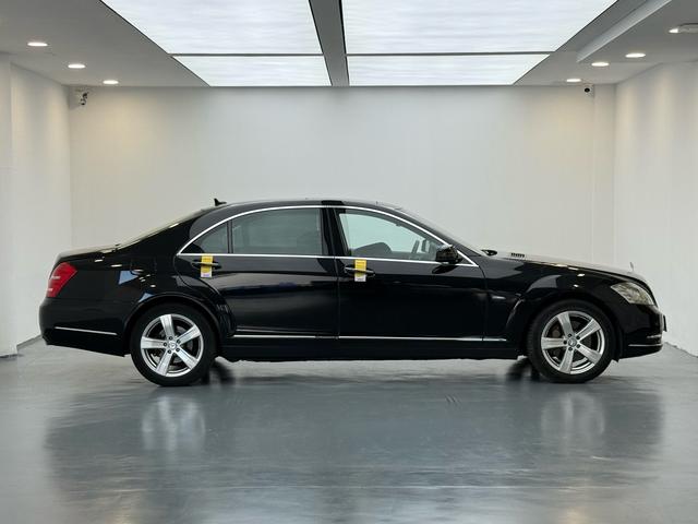 Mercedes-Benz S-Class 2011 thumb 6