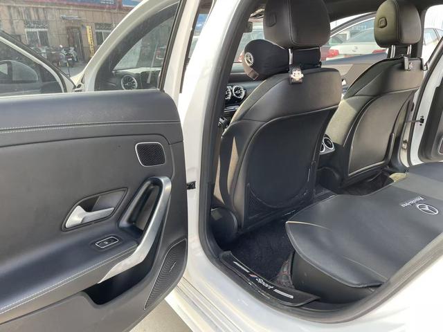 Mercedes-Benz A-Class 2020 thumb 3