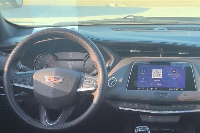 Cadillac XT4 2020 thumb 7