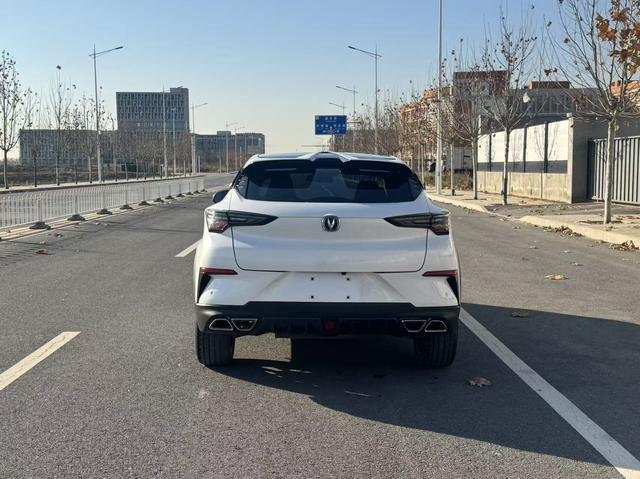 Changan UNI-T 2022 thumb 2