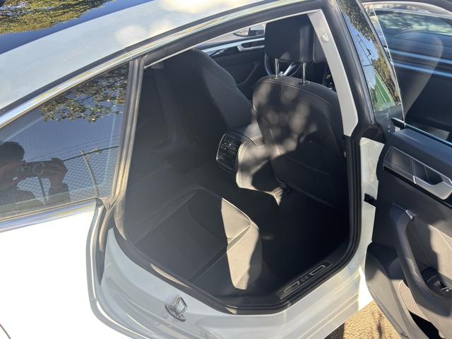 Volkswagen Arteon 2023 thumb 7