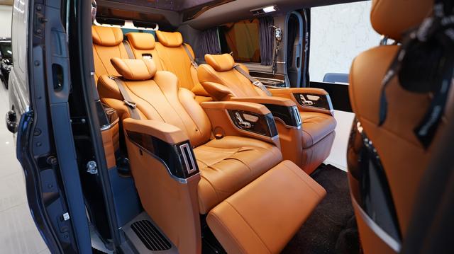 Mercedes-Benz V-Класс 2022 thumb 7
