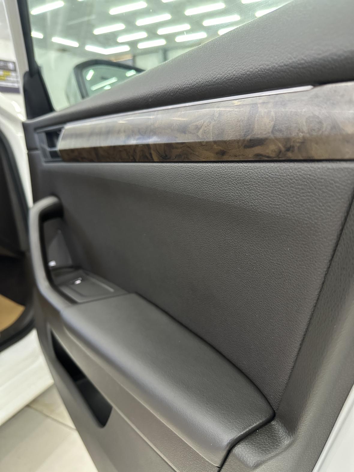 Skoda Superb 2019 thumb 4