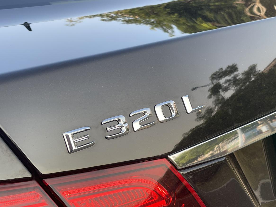 Mercedes-Benz E-Class 2016 thumb 7