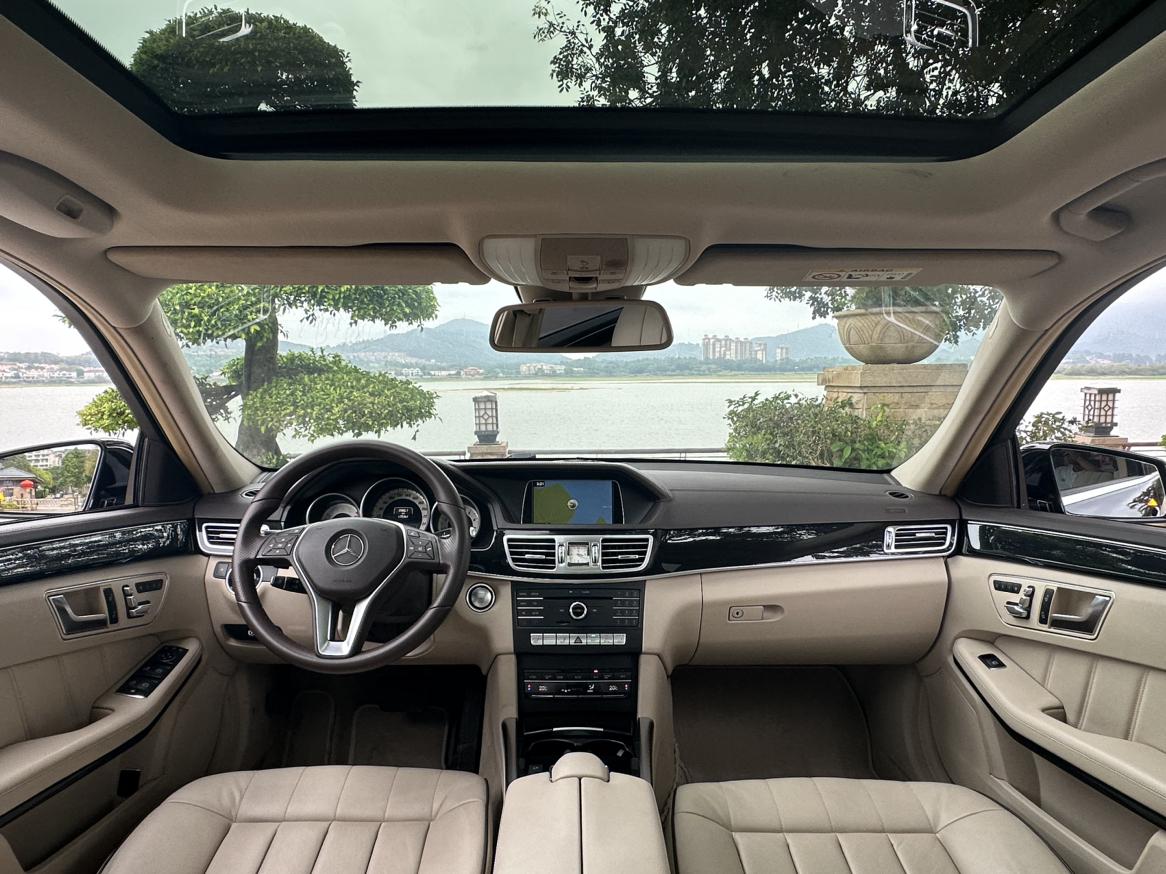 Mercedes-Benz E-Class 2016 thumb 12