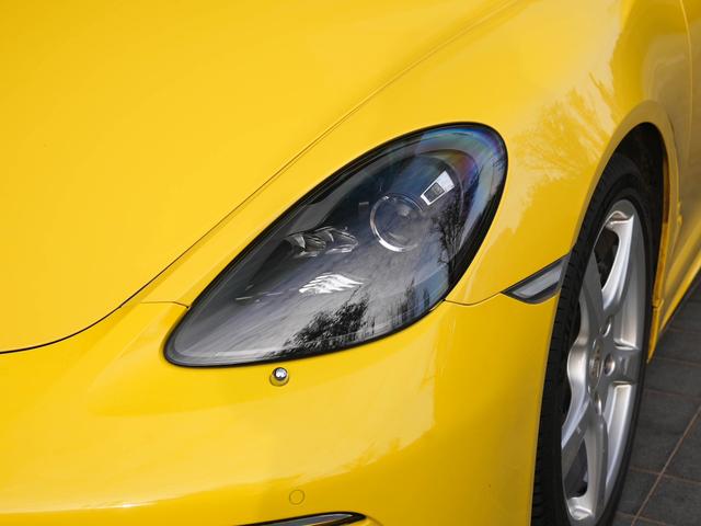 Porsche Cayman 2020 thumb 5