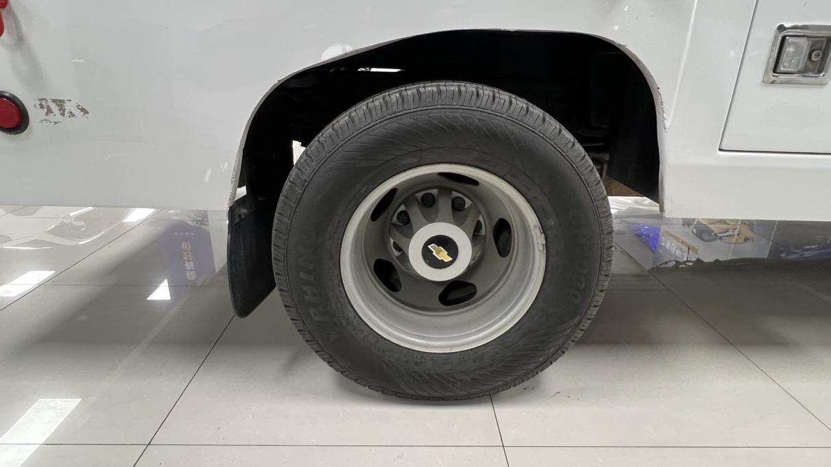 Chevrolet Suo Luo De 2011 thumb 12