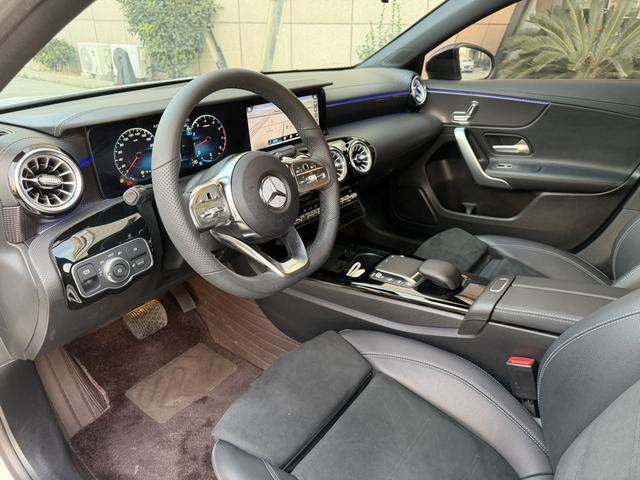 Mercedes-Benz A-Class 2022 thumb 2