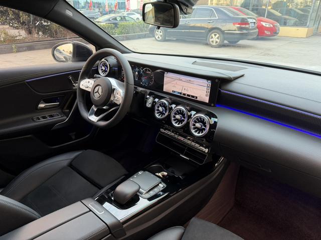Mercedes-Benz A-Class 2022 thumb 6