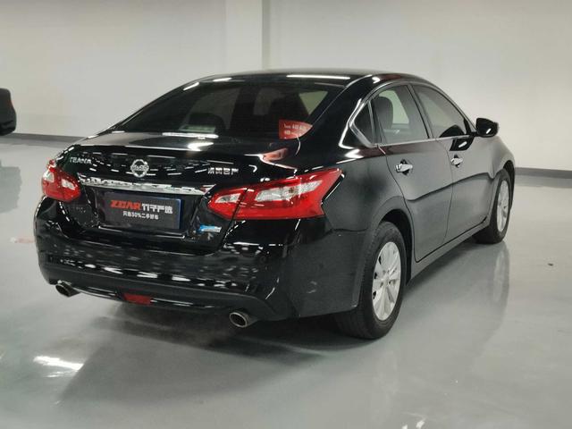 Nissan Altima 2017 thumb 5