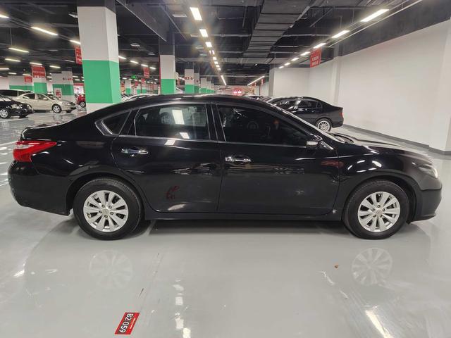 Nissan Altima 2017 thumb 6