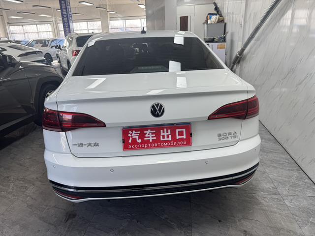 Volkswagen Bora 2023 thumb 2