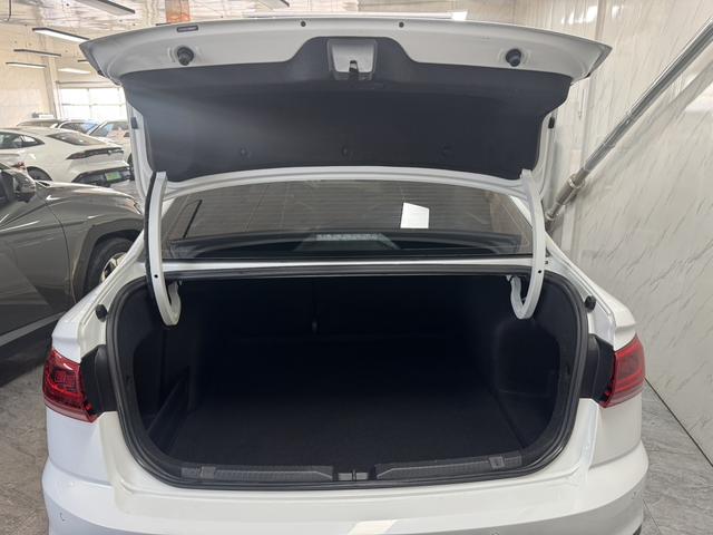 Volkswagen Bora 2023 thumb 10