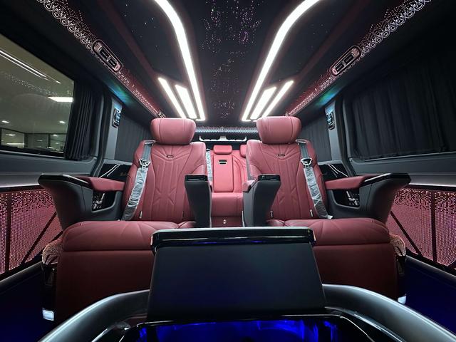 Toyota HiAce 2024 thumb 7