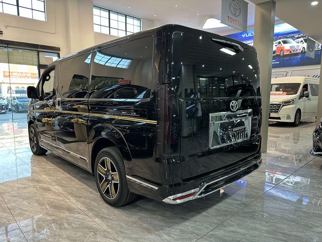 Toyota HiAce 2024 thumb 12