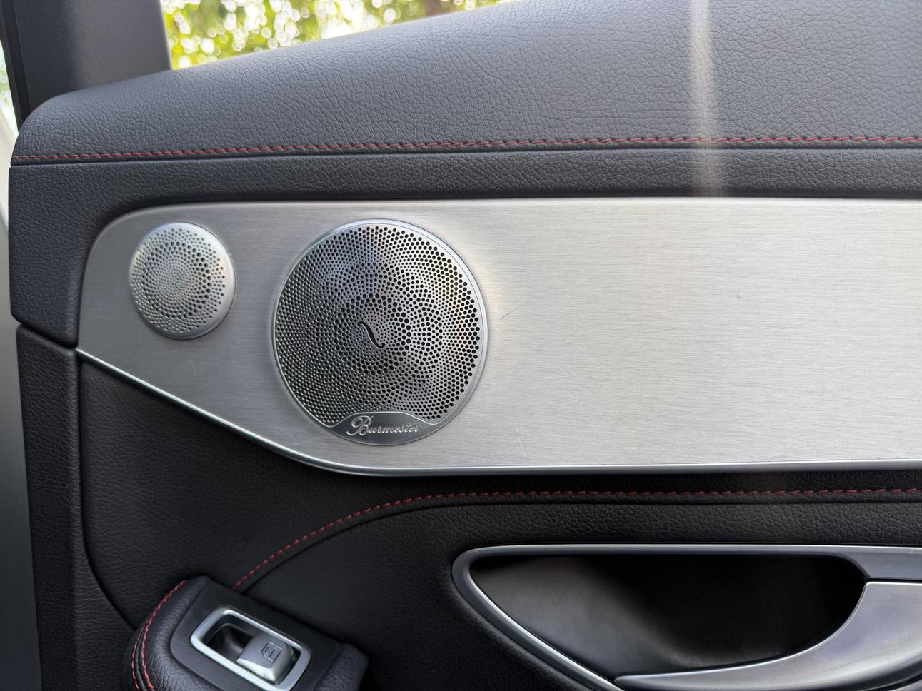 Mercedes-Benz C-Class 2017 thumb 10