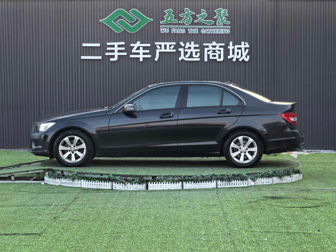 Mercedes-Benz C-Class 2012 thumb 2