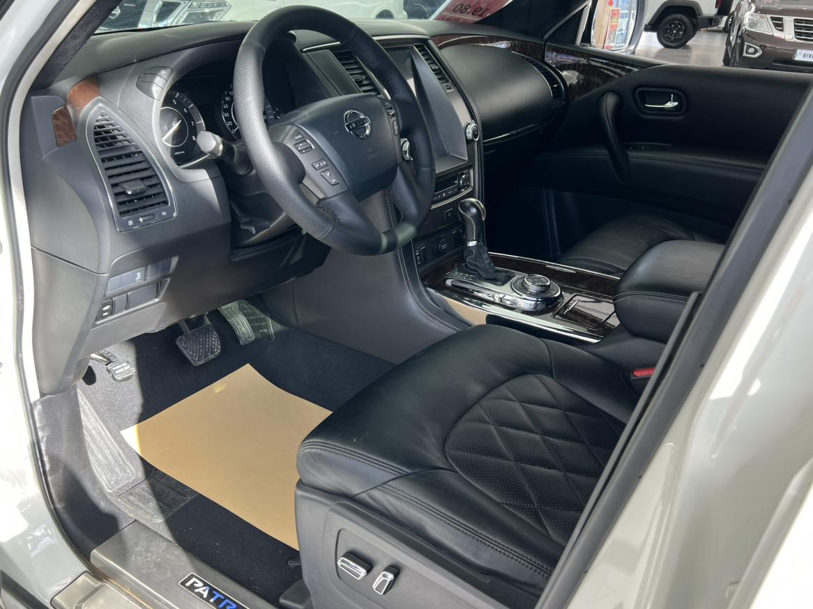 Nissan Patrol 2019 thumb 6