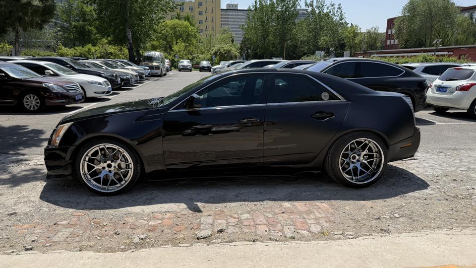 Cadillac CTS 2009 thumb 2