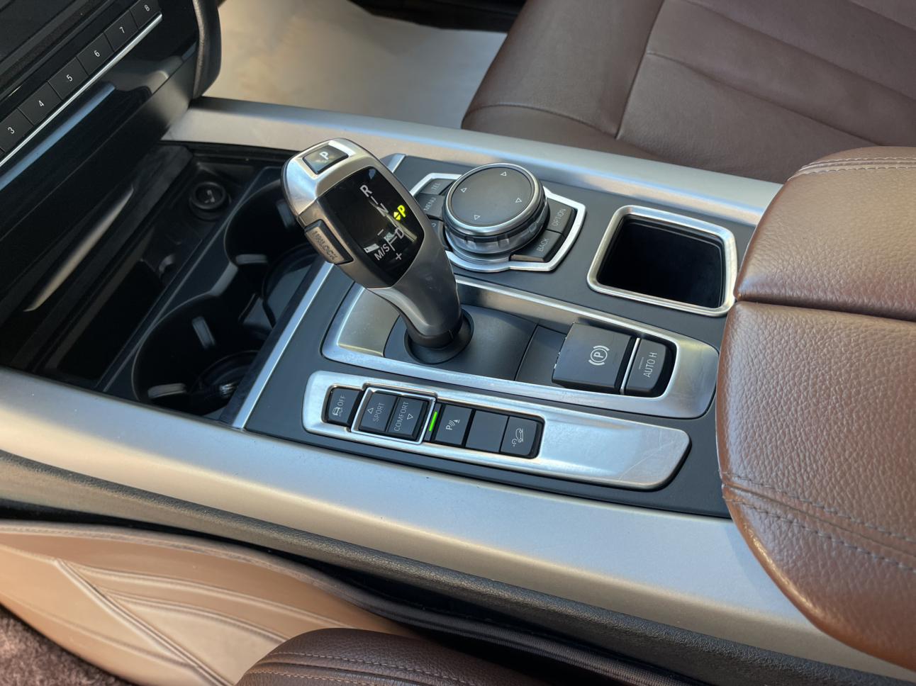 BMW X5 2018 thumb 11