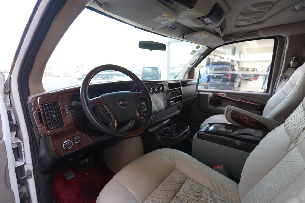 GMC Savana 2009 thumb 6