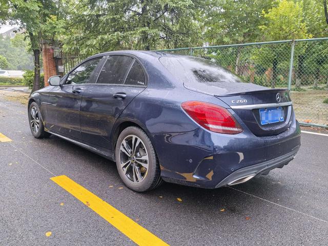 Mercedes-Benz C-Class 2019 thumb 3