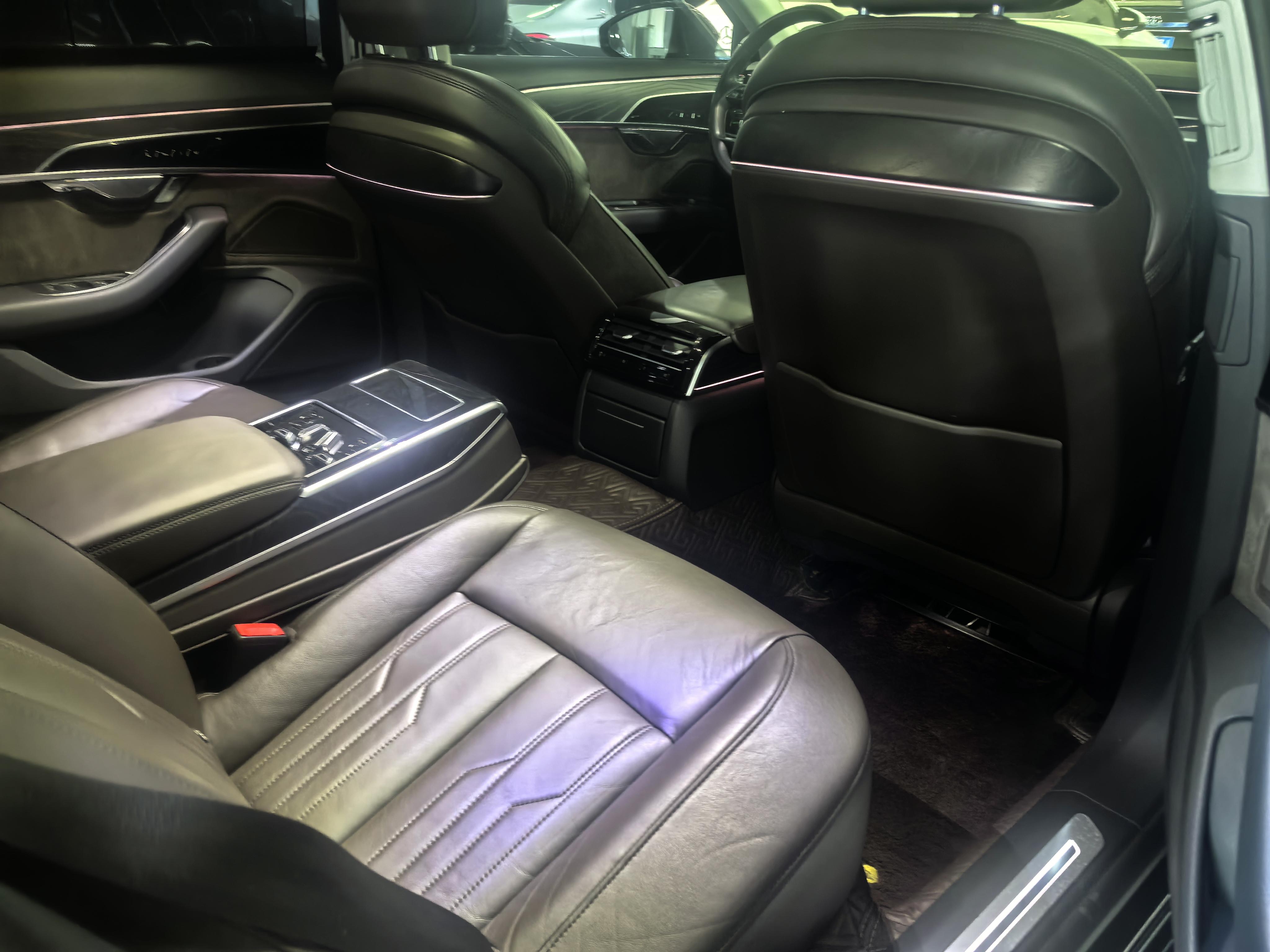 Audi A8 2020 thumb 10