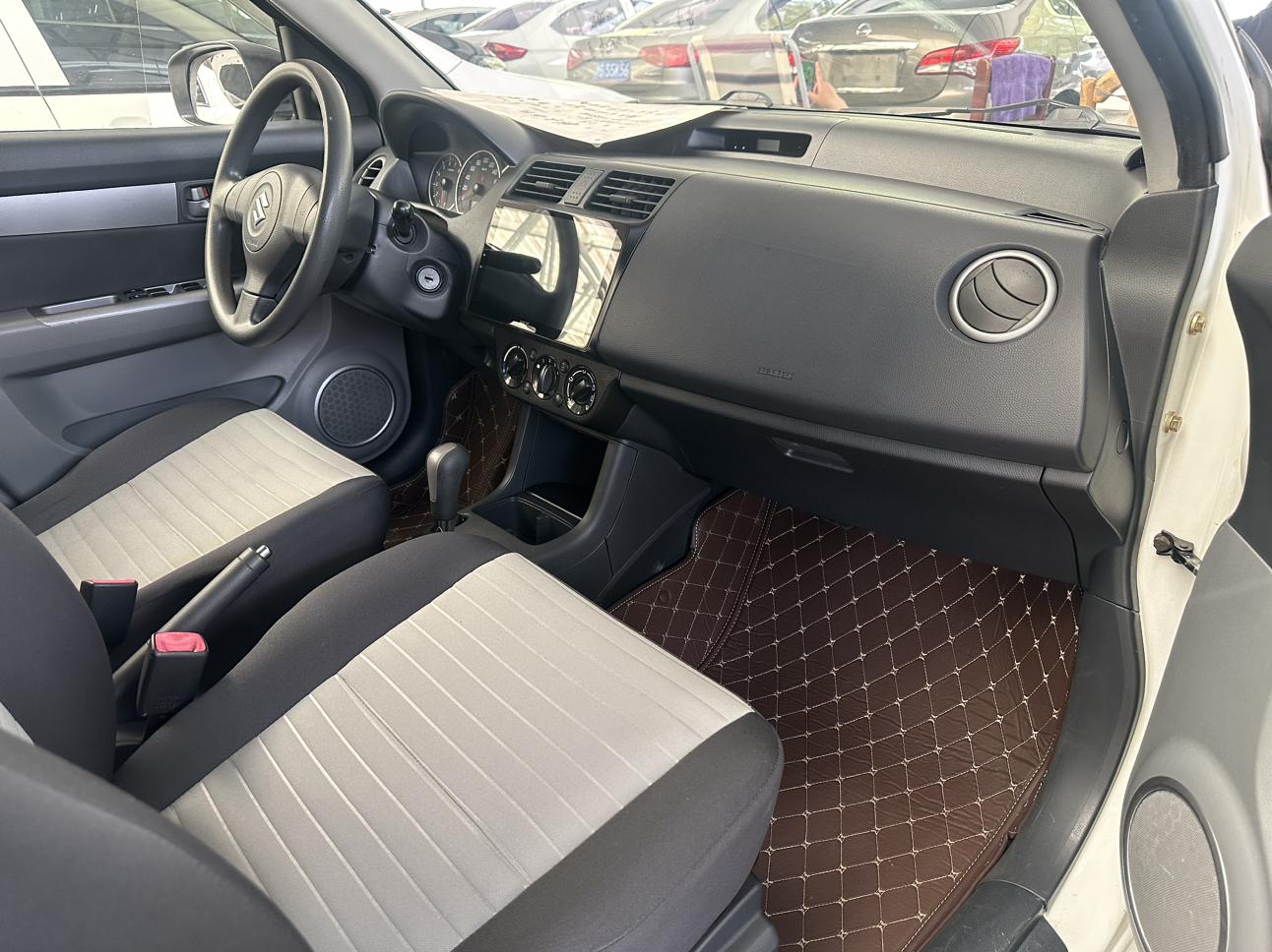 Suzuki SX4 2016 thumb 6