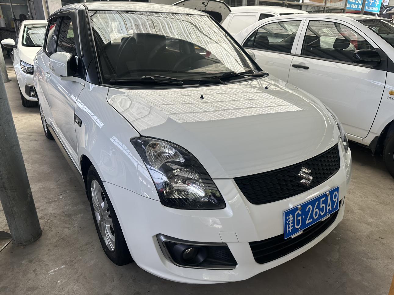 Suzuki SX4 2016 thumb 10
