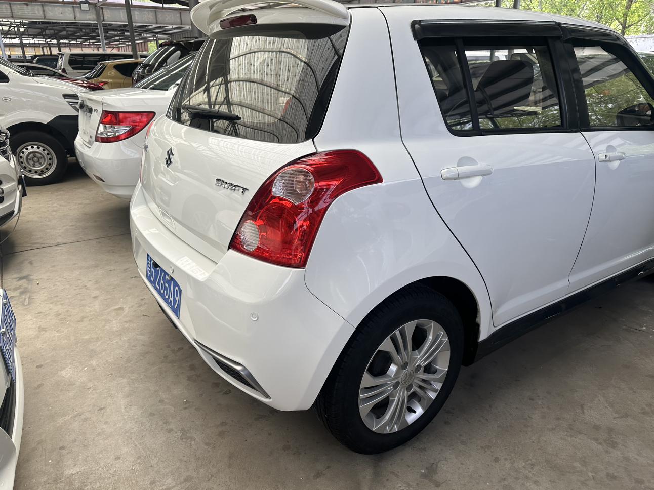 Suzuki SX4 2016 thumb 11
