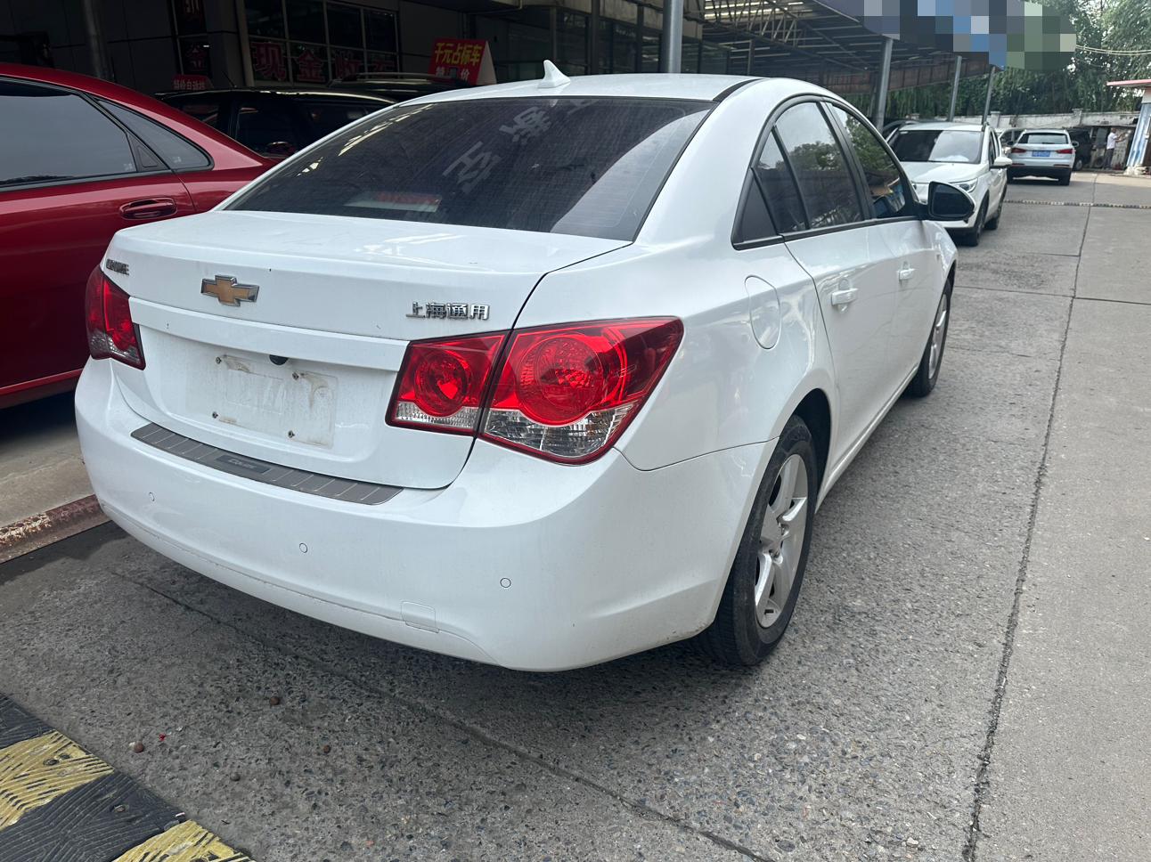 Chevrolet Cruze 2013 thumb 2