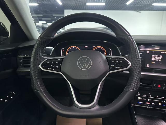 Volkswagen Passat 2024 thumb 7