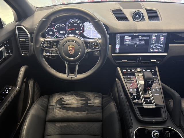Porsche Cayenne 2019 thumb 6