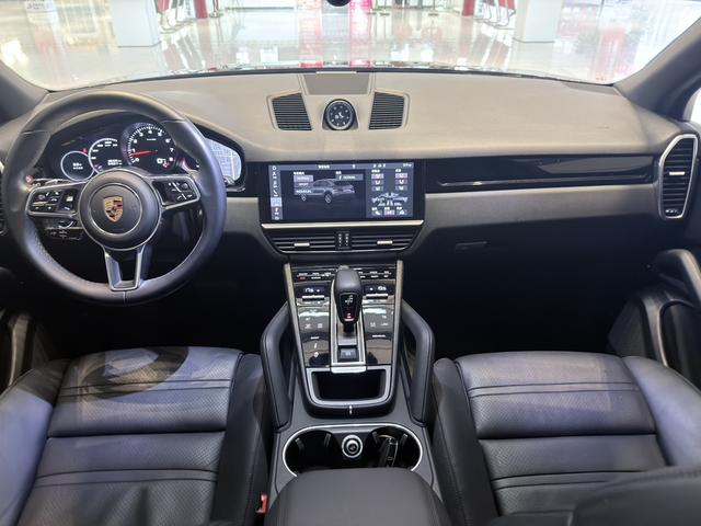 Porsche Cayenne 2019 thumb 11