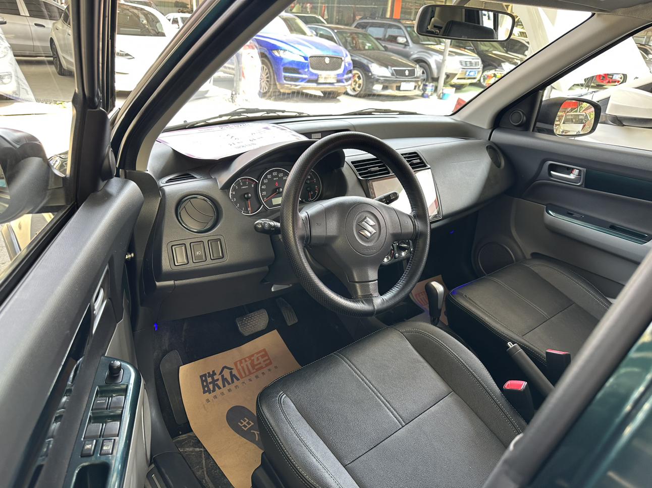 Suzuki SX4 2018 thumb 5