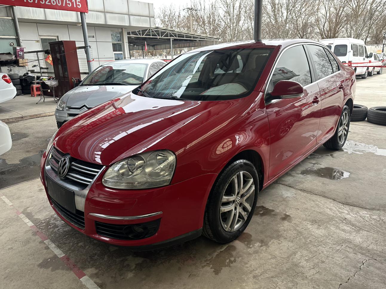 Volkswagen Sagitar 2010 thumb 9