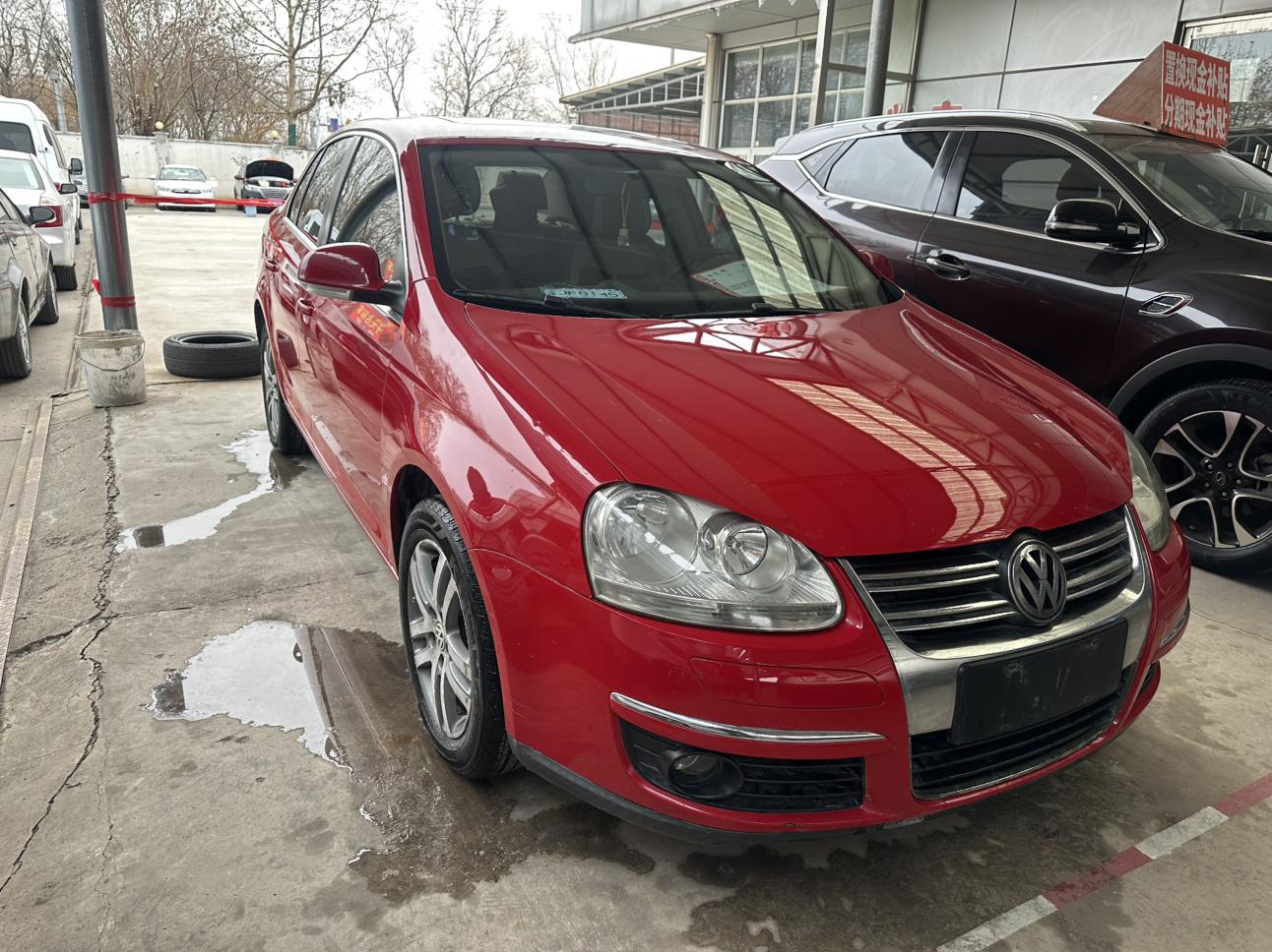 Volkswagen Sagitar 2010 thumb 11