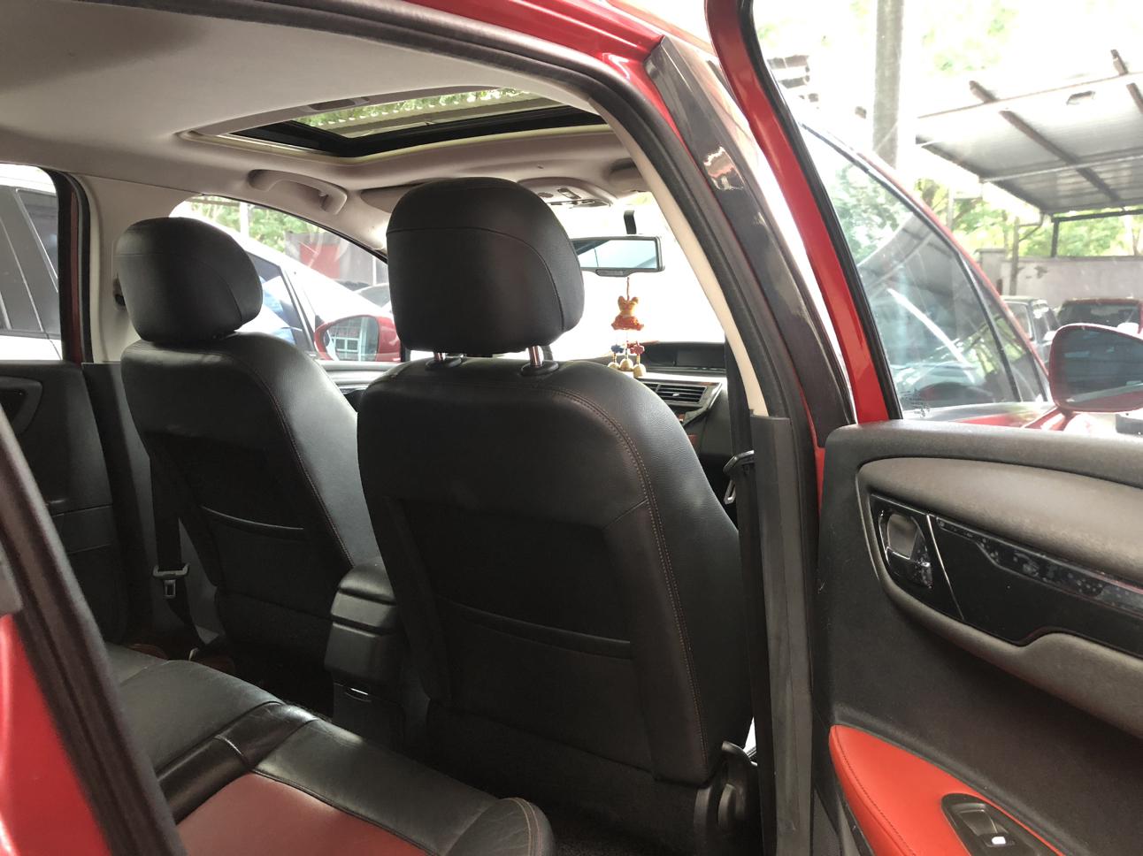 Citroen C4 2012 thumb 8