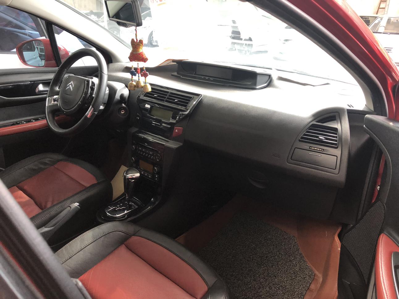 Citroen C4 2012 thumb 12