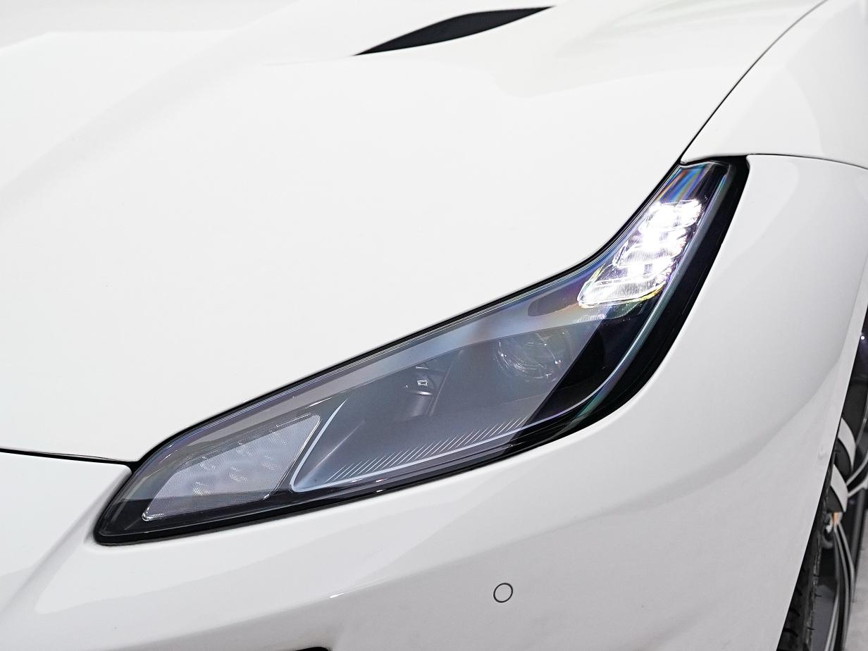 Ferrari Portofino 2019 thumb 4