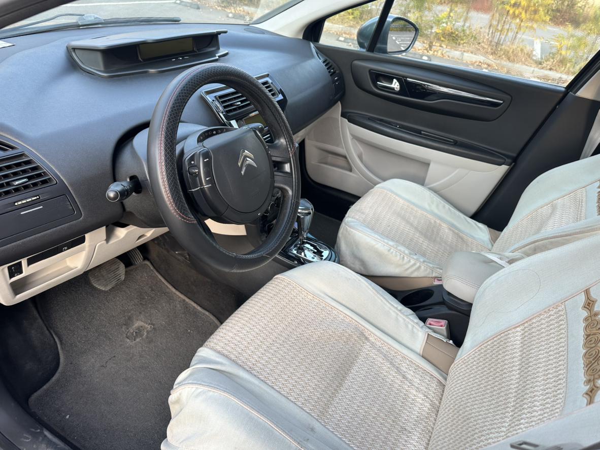 Citroen C4 2015 thumb 9