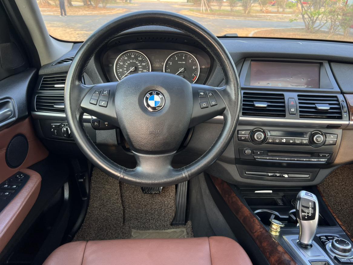 BMW X5 2013 thumb 12